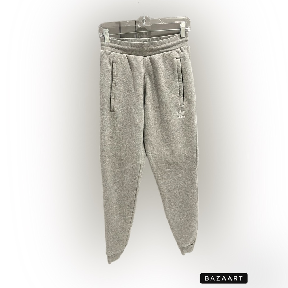 Men’s size small Addias sweatpants